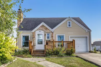 1827 W Wisconsin Avenue, Appleton, WI 54914 - Photo 1