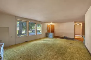 1669 Forest Glen Dr, Green Bay, WI 54304 - Photo 13
