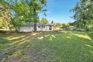 1669 Forest Glen Dr, Green Bay, WI 54304 - Photo 7