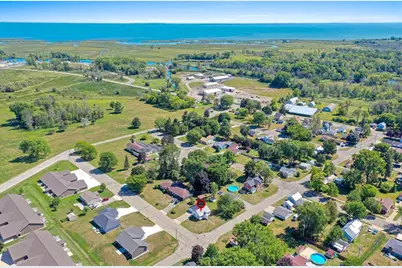 318 Hall Avenue, Oconto, WI 54153 - Photo 29