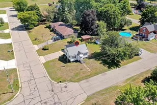 318 Hall Ave, Oconto, WI 54153 - Photo 21