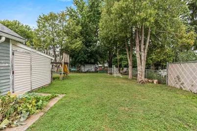 246 W 16th Avenue, Oshkosh, WI 54902 - Photo 41