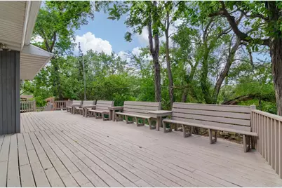 985 Bridgewood Drive, Neenah, WI 54956 - Photo 31