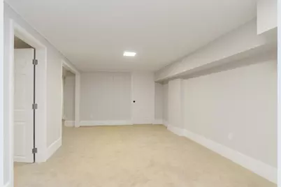 985 Bridgewood Drive, Neenah, WI 54956 - Photo 23