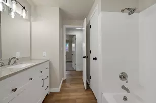 1420 N 27th St, Sheboygan, WI 53081 - Photo 5