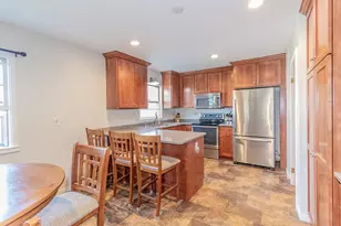 615 Buck St, New London, WI 54961 - Photo 7