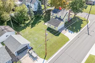 615 Buck St, New London, WI 54961 - Photo 43