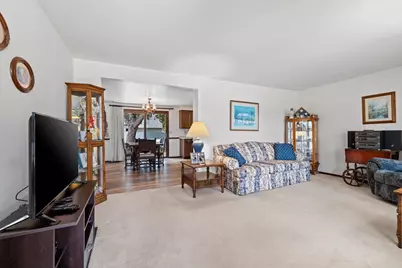 842 Fribourg Street, De Pere, WI 54115 - Photo 3