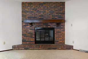 842 Fribourg St, De Pere, WI 54115 - Photo 27