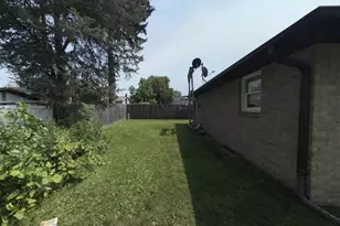 2241 Imperial Ln, Green Bay, WI 54302 - Photo 21