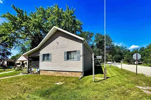 319 1st St, Wausaukee, WI 54117 - Photo 1