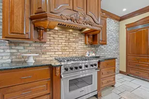 348 Naymut St, Menasha, WI 54952 - Photo 15