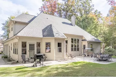 N3839 Woodfield Lane, New London, WI 54961 - Photo 3