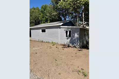 N9736 Central Avenue, Wausaukee, WI 54177 - Photo 13