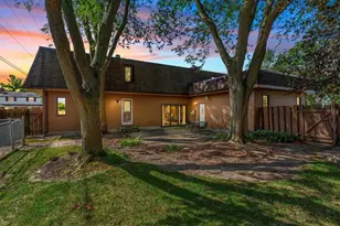 1710 W Marquette St, Appleton, WI 54914 - Photo 35