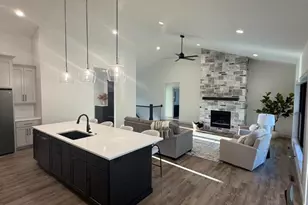 4195 Half Crown, De Pere, WI 54115 - Photo 11