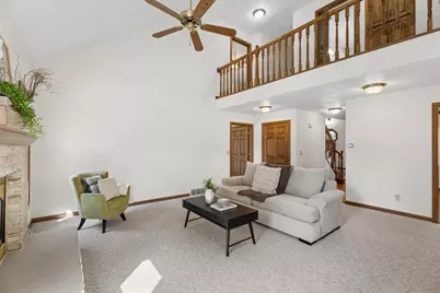 120 E Glenbrook Drive, Pulaski, WI 54162 - Photo 7