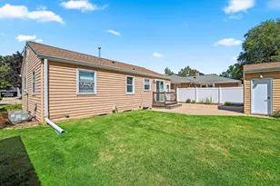 1739 12th Ave, Green Bay, WI 54304 - Photo 35