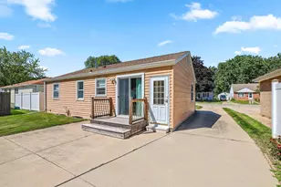 1739 12th Ave, Green Bay, WI 54304 - Photo 31