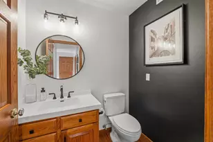 721 Ledgeview Ln, Brownsville, WI 53006 - Photo 35