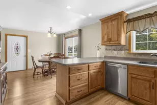 4301 10th St, Menominee, MI 49858 - Photo 5