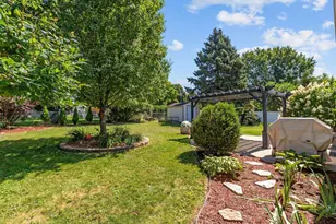 431 Robert Ln, Green Bay, WI 54311 - Photo 39