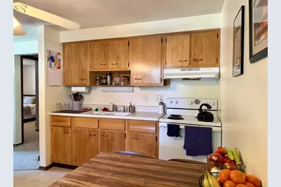 130 Gwynn Street, Green Bay, WI 54301 - Photo 7