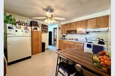 130 Gwynn Street, Green Bay, WI 54301 - Photo 9