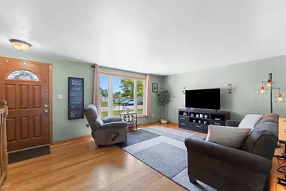1307 Sunray Lane, Green Bay, WI 54313 - Photo 5