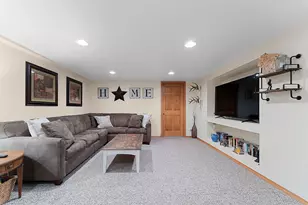 1307 Sunray Ln, Green Bay, WI 54313 - Photo 29