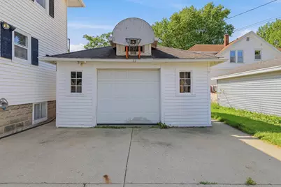 154 E 11th Street, Fond du Lac, WI 54935 - Photo 23