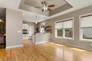 304 Spencer St, Green Bay, WI 54303 - Photo 3