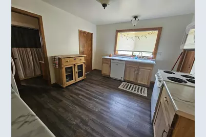 2105 12th Avenue, Menominee, MI 49858 - Photo 5