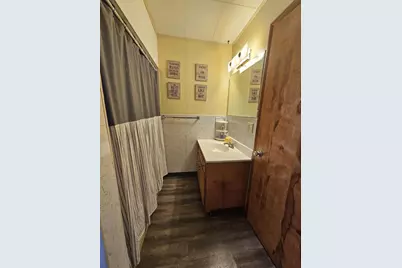 2105 12th Avenue, Menominee, MI 49858 - Photo 9