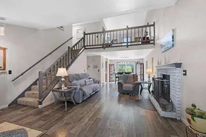 2564 Wildflower, Green Bay, WI 54311 - Photo 5