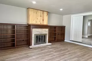 426 Jackson St, Waupun, WI 53963 - Photo 3