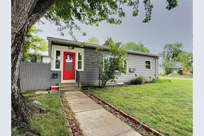 516 E Custer Avenue, Oshkosh, WI 54901 - Photo 1