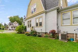 113 E Beacon Ave, New London, WI 54961 - Photo 47