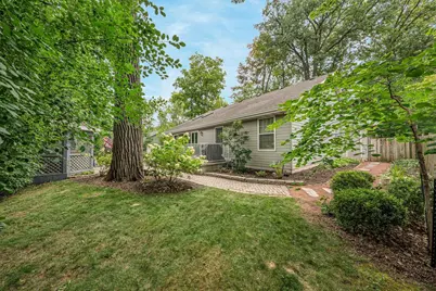 1794 Garnet Court, Menasha, WI 54952 - Photo 3