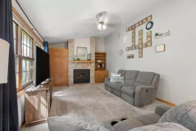 1029 Highland Park Road, Neenah, WI 54956 - Photo 13