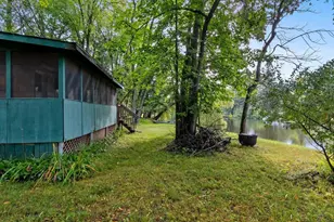9561 Milwaukee Ln, Gillett, WI 54124 - Photo 3