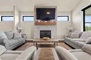 2742 Castaway Ct, Green Bay, WI 54311 - Photo 23