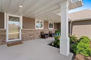3708 Hoosier Way, Green Bay, WI 54229 - Photo 23