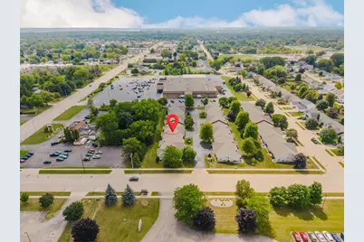 465 W Packer Avenue, Oshkosh, WI 54901 - Photo 29
