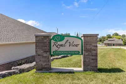 2157 Royal Crest Circle #1, Green Bay, WI 54311 - Photo 3