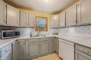 810 Oviatt St, Kaukauna, WI 54130 - Photo 7
