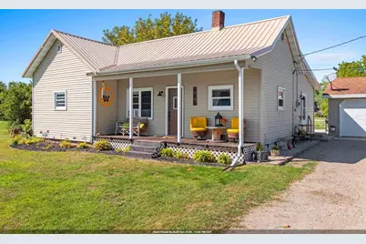 463 Green Bay Avenue, Oconto Falls, WI 54154 - Photo 1