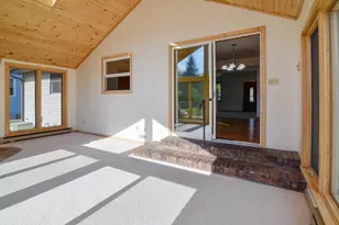 518 St Jude St, Green Bay, WI 54303 - Photo 23