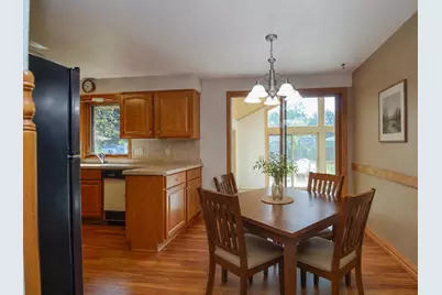 518 St Jude Street, Green Bay, WI 54303 - Photo 9