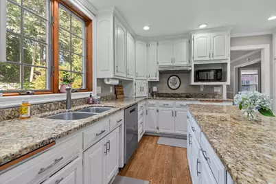 918 E Kramer Lane, Appleton, WI 54915 - Photo 19